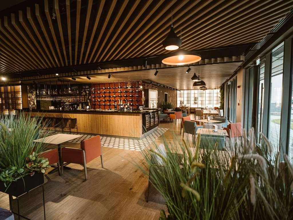 Готель Ibis Styles Sibiu Arsenal Ресторан фото